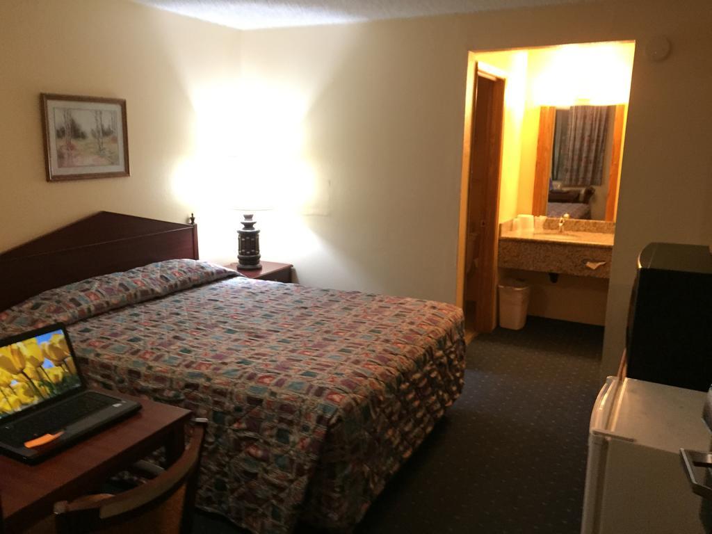 Stagecoach Inn Motel Molalla Ngoại thất bức ảnh